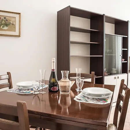 Apartament Cavour's Studio *
